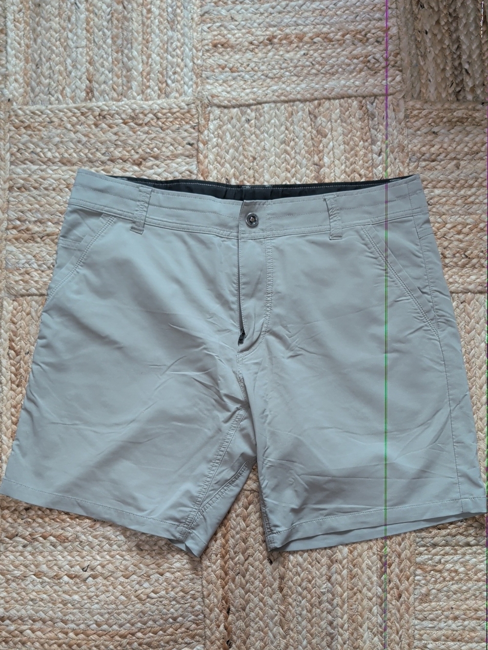 Kuhl - Men's Lightweight Khaki Gray Casual Shorts